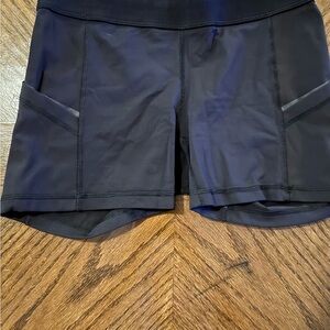 Lululemon Women's Black Athletic Shorts